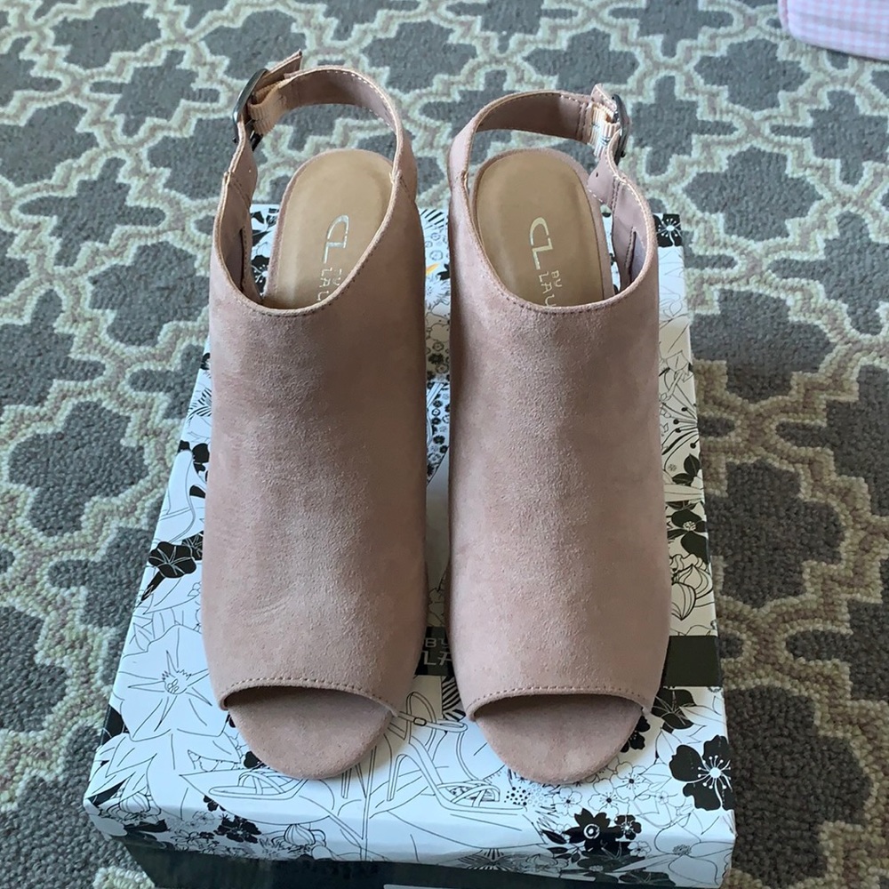 CL by Laundry size 9 worn once.